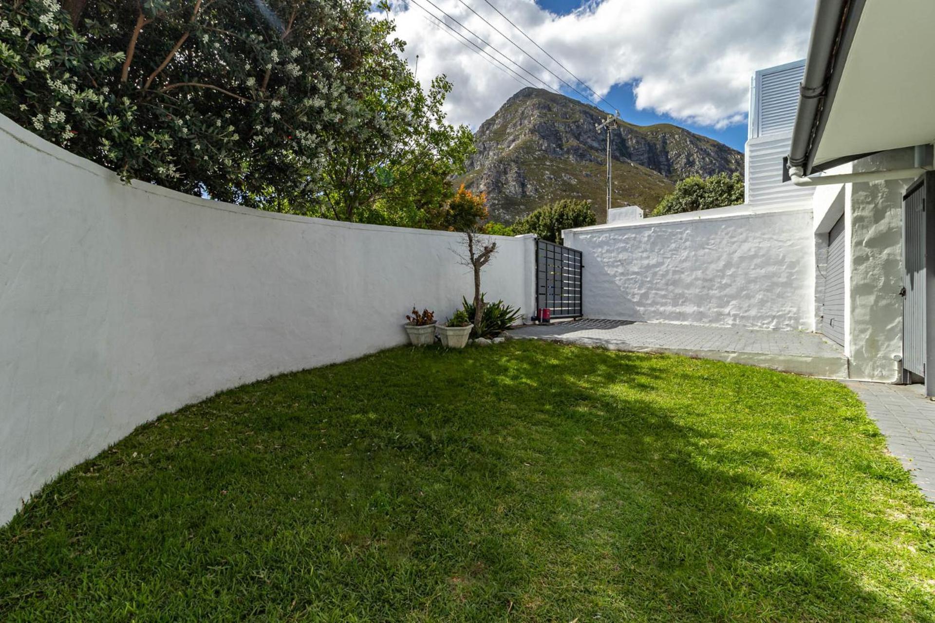 Sam'S - Sea And Mountain Villa Hermanus Exterior photo